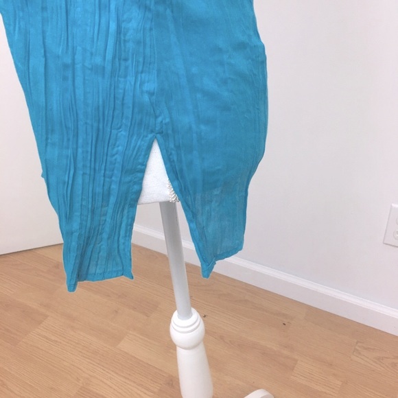 NWT. Unique Turquoise Crinkle Blouse size M - Picture 4 of 6